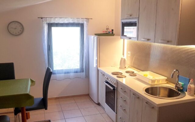 Gregovic Family Apartments