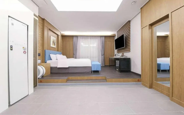 Hanam sharp Hotel