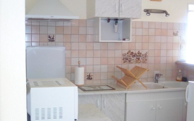 Apartment With 2 Bedrooms In Laiguillon Sur Vie With Furnished Terrace And Wifi 10 Km From The Beach