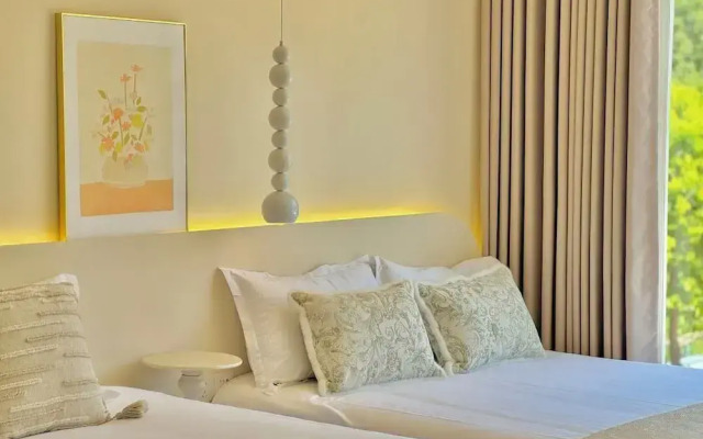 QIMeow Garden Hotel