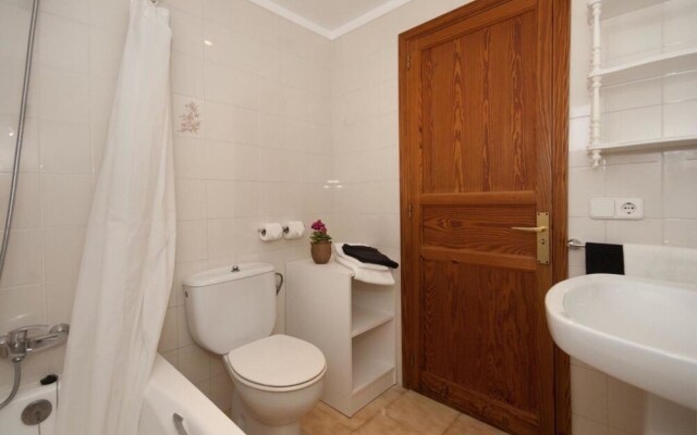 Apartment - 2 Bedrooms with Pool and WiFi - 103218