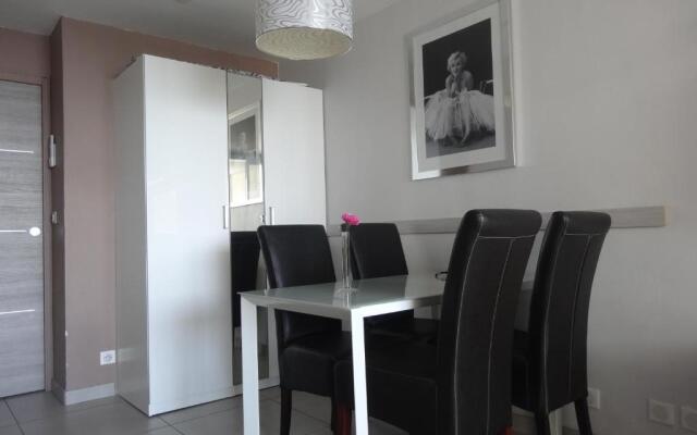 Cannes design vue mer