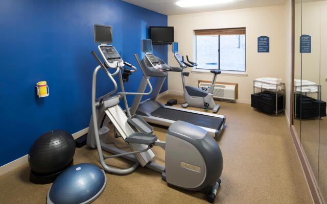 Holiday Inn Express & Suites East Greenbush (Albany-Skyline) by IHG