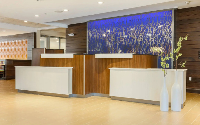 Fairfield Inn & Suites by Marriott Decatur at Decatur Conference Center