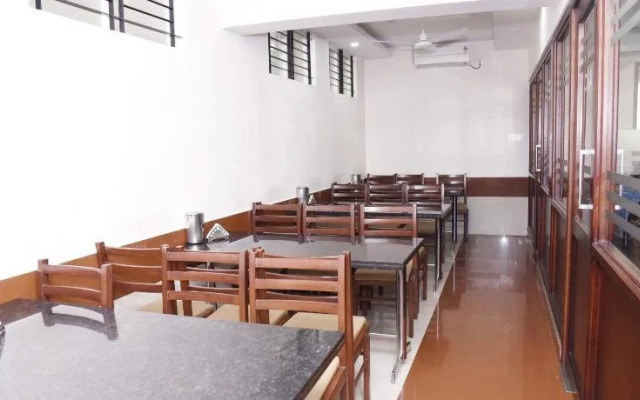 Hotel Akshayadhara
