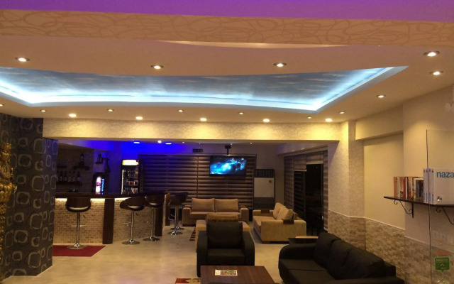 Saturn Hotel