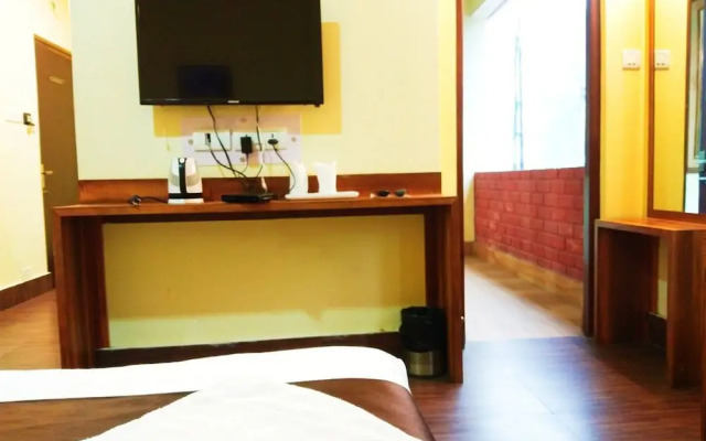 Goroomgo Aurora Gangtok