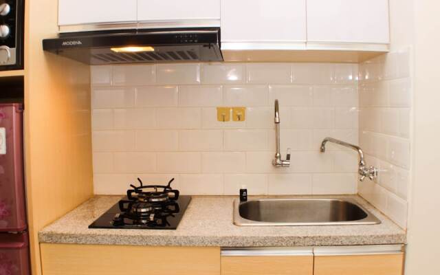 Cozy And Warm Studio At Grand Kamala Lagoon Apartment