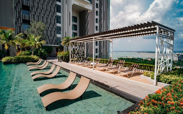 Riviera 1BR Sea View 3901 by Pattaya Holiday