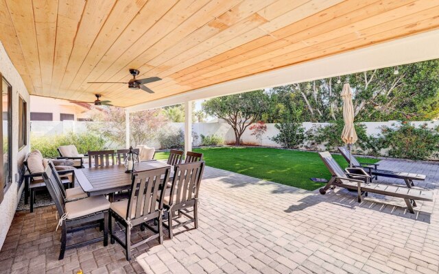 Sunny Scottsdale Home: Heated Pool & Patio