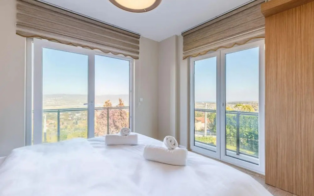 Peaceful Villa With a Garden in Kartepe Near Sapanca