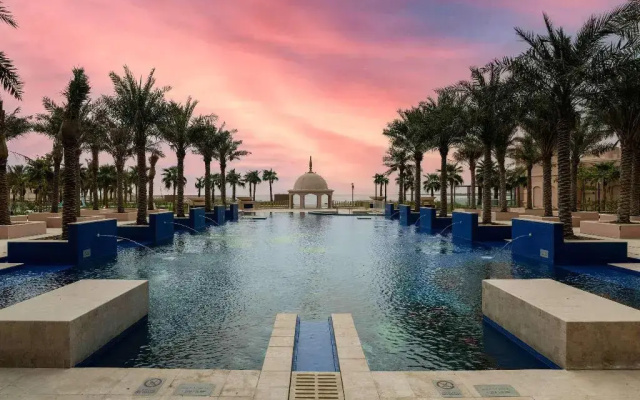 Rixos Marina Abu Dhabi