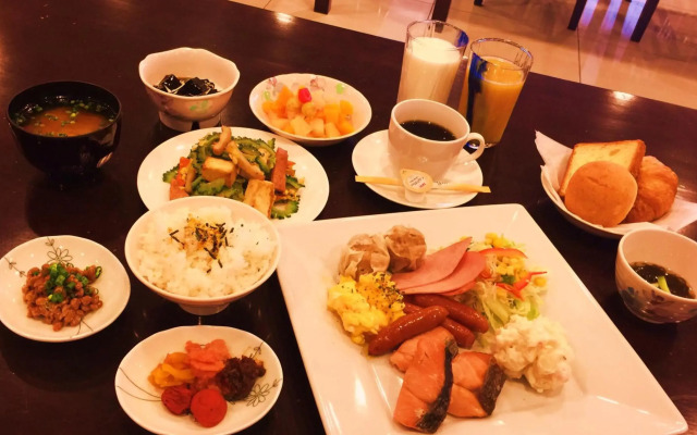 Hotel Peacely In Miyakojima Nexus