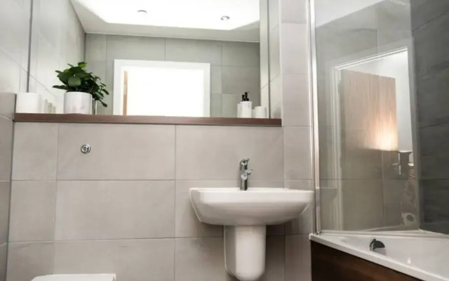 Super 2 Bedroom Apt CityCentre