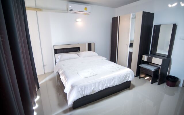 PJ Loft Hotel