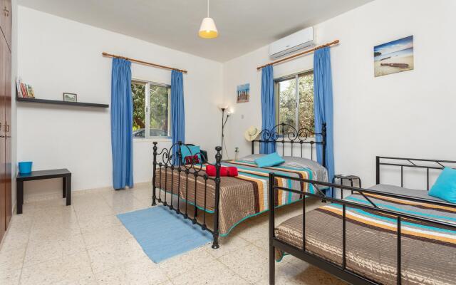 Villa Yiangos in Neo Chorio
