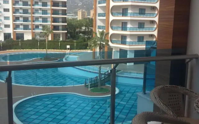 Azura Park Residence