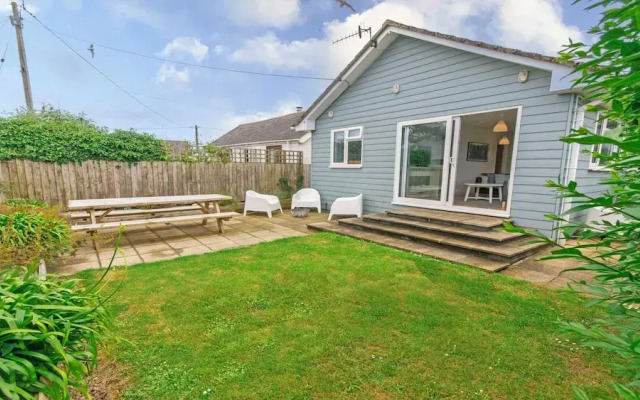 Swallows Croyde 3 Bedrooms, Sleeps 6, Beach Chalet