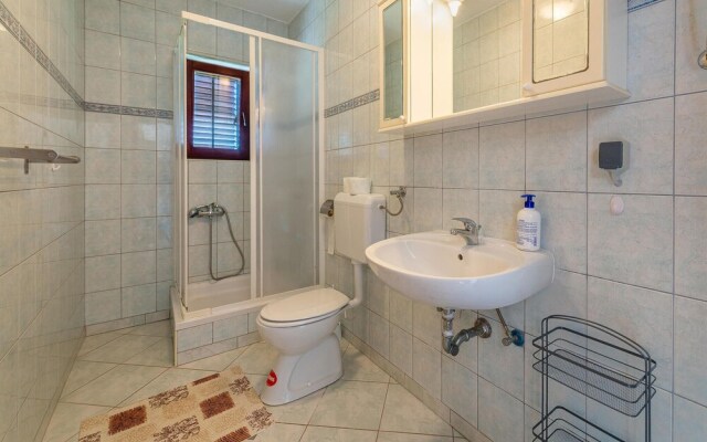 Awesome Apartment in Privlaka With 2 Bedrooms and Wifi