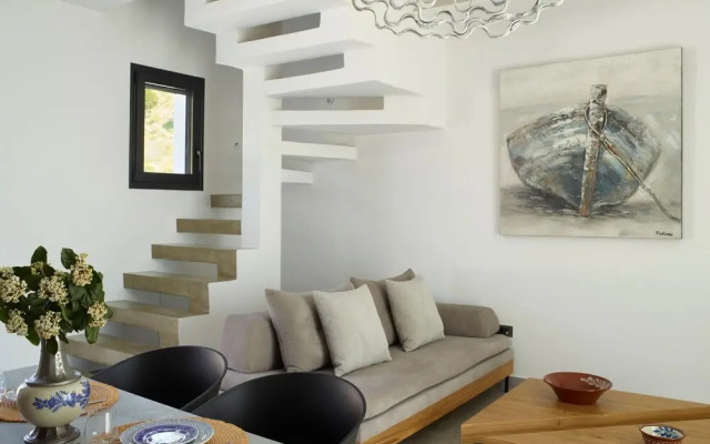 Sereno Natu Villas in Skyros