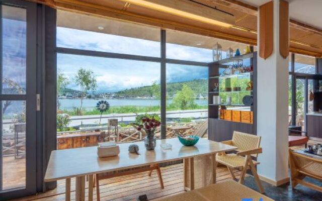 Dali Nanfeng Yiyu Seaview Hotel Santorini