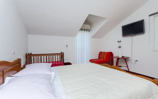 Apartment Stari Dvor