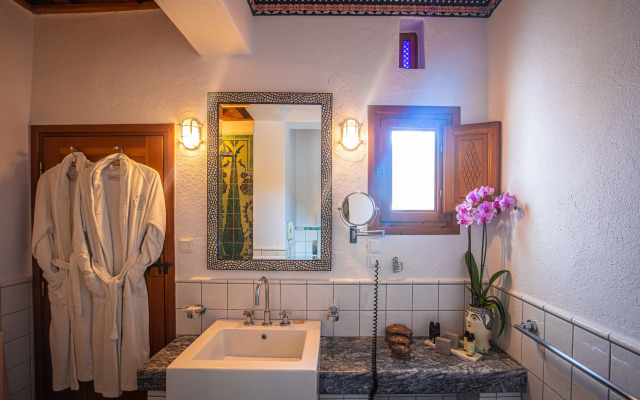 Melenos Art Boutique Hotel