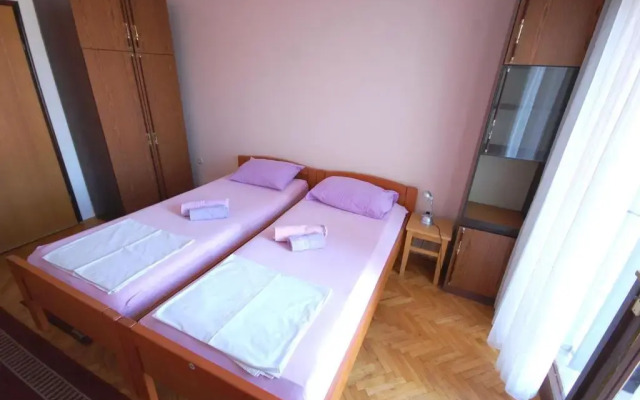 Apartments Mahmutovic