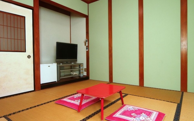 Minshuku Ookura – Guest Rooms – Ena