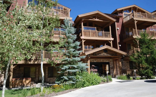 Abode at Black Bear