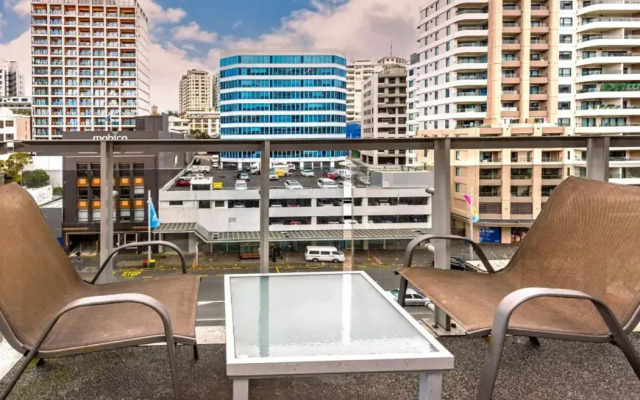 Oaks Auckland Hotel