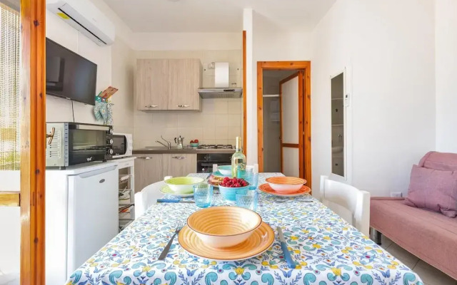 2369 Mono Le Rose by Barbarhouse