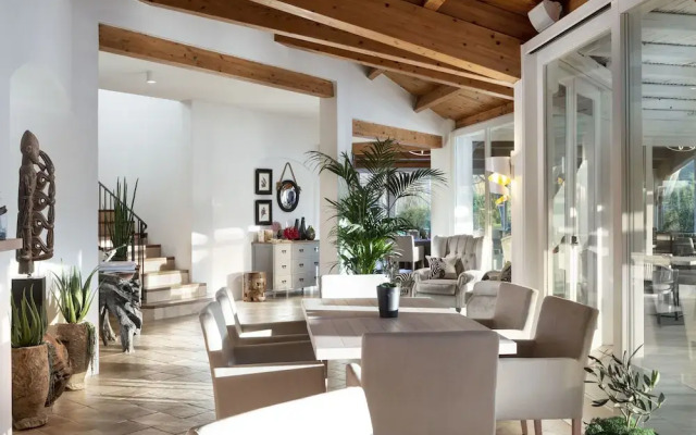 Li Neuli Country Club