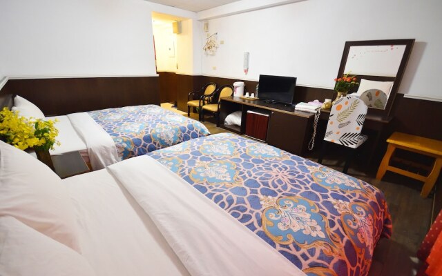 Lei Zhiben Hot Spring