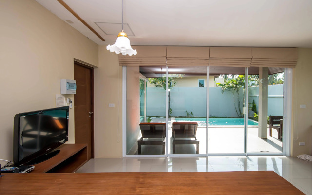 The Living Pool Villas
