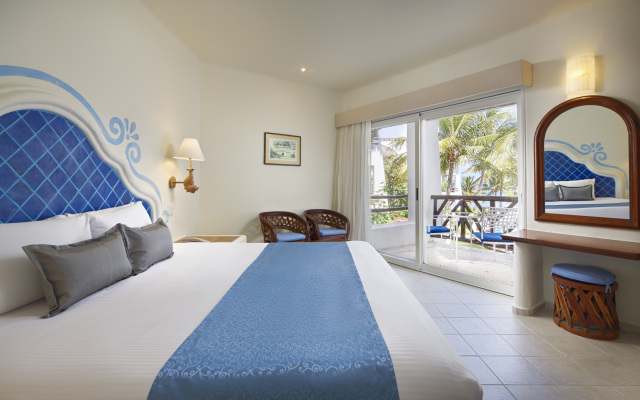 Desire Riviera Maya Pearl Resort, Couples Only - Adults Only All Inclusive