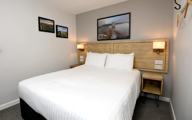 Fox & Goose, Barrow Gurney by Marston's Inns