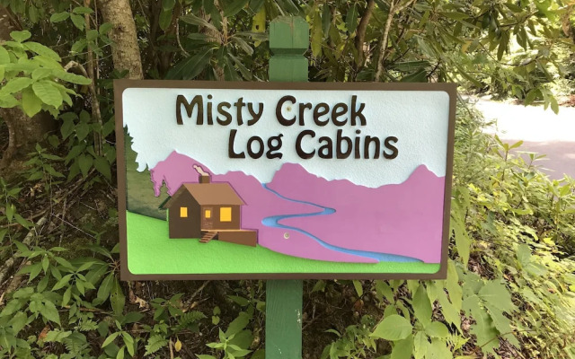 Misty Creek Log Cabins