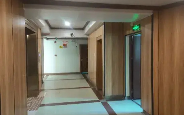 Dongfang Jinlusheng Hotel