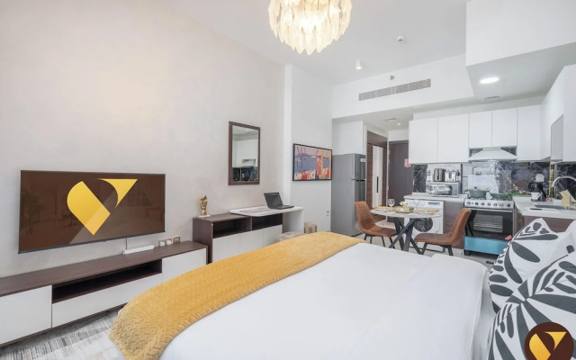 Vogue Jewelz Resident near MiracleGarden