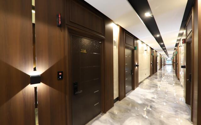 Hotel Demer