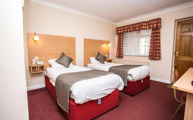Borough Arms Hotel