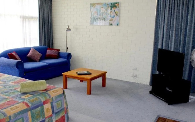 Mermaid Holiday Flats