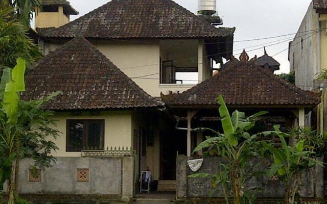 Sadguna Homestay