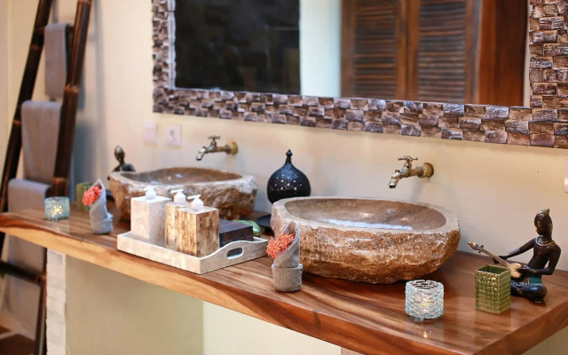 Uluwatu Lumbung Cottages