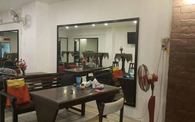 Nuncharoen Guesthouse