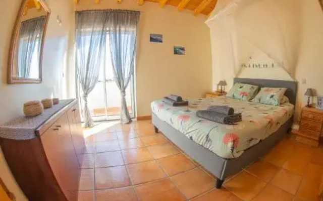 Mayla Surf House