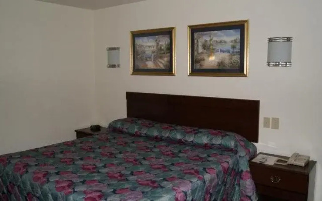 American Inn and Suites