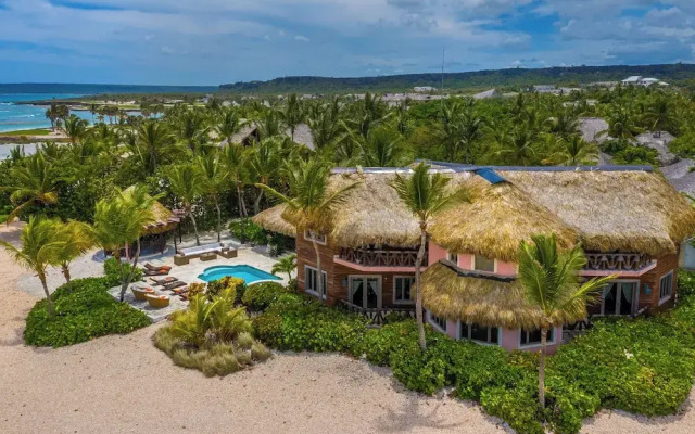 Ocean View Villa with Pool Chef Butler