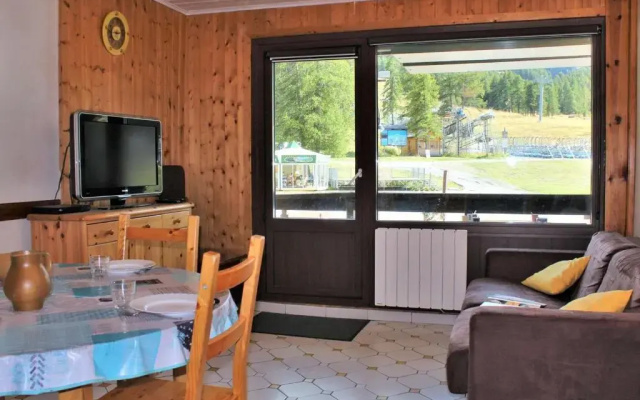 Appartement Risoul, 2 pièces, 6 personnes - FR-1-330-214